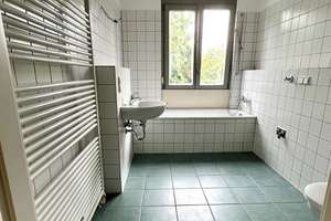Bezugsfreie 2-Zimmer-Wohnung mit Balkon, Aufzug und Tiefgarage in Mainz-Gonsenheim – Willy-Brandt-Platz 14, 55122 Gonsenheim, Mainz – Vorschaubild 6