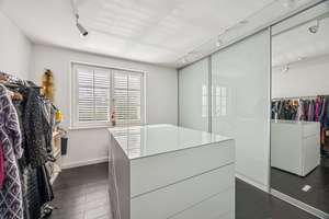 ::: Unbedingt anschauen I gr. Grundstück, Platz für Familien + Haustiere und mit viel Potential ::: – Die vollständige Adresse der Immobilie erhältst du vom Anbieter., 70499 Weilimdorf-Nord, Stuttgart – Vorschaubild 13