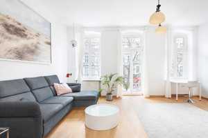 Fehrbelliner Straße, Weinbergspark: 3-Zimmer Altbau zzgl. Wohnküche mit Süd-Balkon – Fehrbelliner Straße 28, 10119 Berlin – Vorschaubild 3