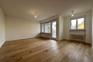 Modernisierte 1-Zimmer-Wohnung mit großem Balkon und Tageslichtbad – Die vollständige Adresse der Immobilie erhältst du vom Anbieter., 70569 Kaltental, Stuttgart – Vorschaubild 1