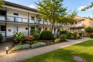 Geräumige ruhig gelegene 4 Raum Maisonette-Wohnung mit Garten