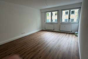 Großzügige, WG-taugliche, ruhige 3-Zimmer-Wohnung-direkt am Rathaus – Die vollständige Adresse der Immobilie erhältst du vom Anbieter., 74072 Heilbronn, Heilbronn – Vorschaubild 8