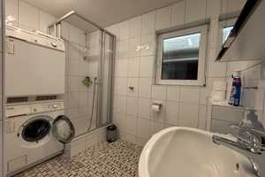 Dreifamilienhaus mit Bürotrakt und Halle auf großzügigem Grundstück – Baden-Baden – Vorschaubild 4