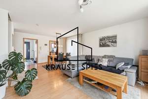 4,5-Zimmer-Reihenendhaus mit Garten, Garage, Carport & Balkonkraftwerk in bester Lage in Biberach