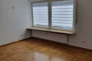 Großzügige 2-Zimmer-Wohnung mit herrlichem Aussichtsbalkon – Usedomstraße 8, 70435 Stuttgart – Vorschaubild 9