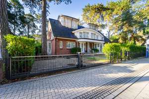 TRAUMVILLA für viele Optionen – Die vollständige Adresse der Immobilie erhältst du vom Anbieter., 23669 Timmendorfer Strand – Vorschaubild 2