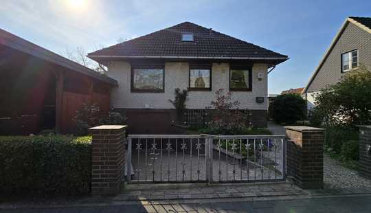 Bild von Ihr neues Zuhause am grünen Ortsrand – mit viel Platz für Ihre Ideen!