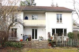 Großes Reiheneckhaus mit großem Garten und großem Ausbaupotential – Die vollständige Adresse der Immobilie erhältst du vom Anbieter., 81739 Waldperlach, München – Vorschaubild 4
