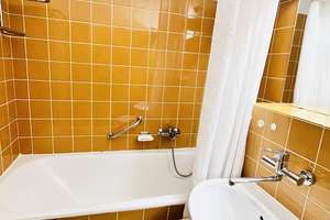 Erbpacht! Von Privat! Ohne Provision! Möbliertes Apartment m. Balkon inkl. TG-Platz, ab sofort – Franziskanerstr. 16, 81669 Obere Au, München – Vorschaubild 15