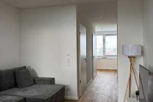 Moderne 1 Zimmer Wohnung mit Balkon