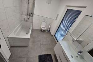 **Fußläufig zum See- Exclusive 6 Zimmer  Doppelhaushälfte mit whirlpool** – Die vollständige Adresse der Immobilie erhältst du vom Anbieter., 89231 Neu-Ulm – Vorschaubild 31