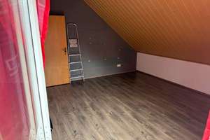 schickes Einfamilienhaus mit Doppelgarage, Stellplatz und Garten in Lambrecht – Die vollständige Adresse der Immobilie erhältst du vom Anbieter., 67466 Lambrecht (Pfalz) – Vorschaubild 14