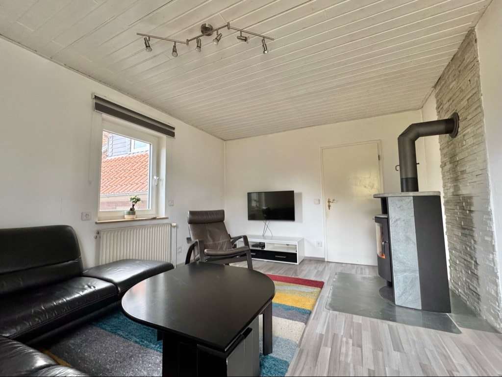 Immobilie in Holle - Charmantes Wohnen in ruhiger Lage - Bild 1