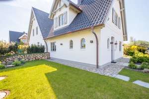 Neubau: Exklusive Haushälfte mit luxuriöser Ausstattung am Königshafen in List (Ferienwohnen) – Die vollständige Adresse der Immobilie erhältst du vom Anbieter., 25992 List (Sylt) – Vorschaubild 5
