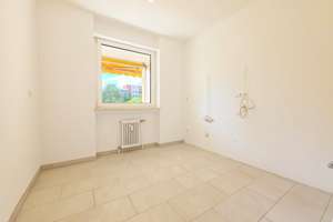 Einziehen und wohlfühlen: helle 3-Zimmer Wohnung mit zwei Balkonen - frisch renoviert! – Die vollständige Adresse der Immobilie erhältst du vom Anbieter., 81737 Neuperlach, München – Vorschaubild 8