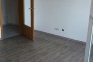 Maxfeld: Helle 1-Zimmer-Stadtwohnung mit Westbalkon, Aufzug und festem Tiefgaragenstellplatz – Rollnerstraße 134, 90408 Uhlandstraße, Nürnberg – Vorschaubild 5