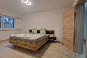Kleiner Vierseithof mit saniertem Wohnhaus auf ca. 1,2 ha zu verkaufen – Tirschenreuth (Kreis) – Vorschaubild 6