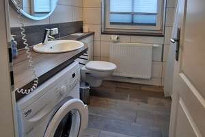 3 Schlafzimmer - Kamin - Infrarotsauna - Terrasse
Urlauben und Rendite am Waldrand in der Nähe de... – Am Gothenweg 5 h, 17419 Korswandt – Vorschaubild 8