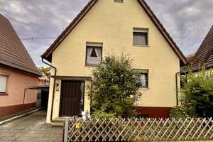 Gepflegtes 4-Zimmer-Einfamilienhaus mit Wintergarten in Heilbronn Frankenbach – Heilbronn – Vorschaubild 1