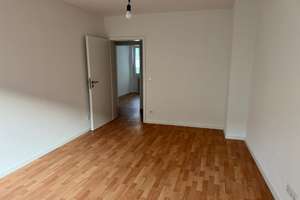 Schöne 2-Zimmer Wohnung mit Balkon! Erstbezug nach umfangreicher Sanierung! – Unterdorfstraße 8, 45143 Altendorf, Essen – Vorschaubild 2