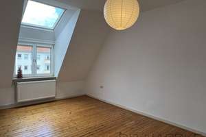 SÜDSTADT - NÄHE STEPHANSPLATZ: 2-ZI-WHG MIT GARTENMITNUTZUNG (FÜR PAARE, SINGLES & STUDENTEN)