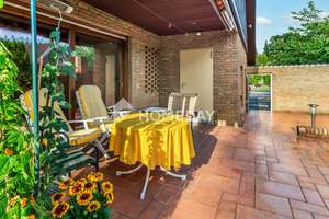 Exklusives Haus mit 2 Einheiten, 377 m² Wohnfläche und Gartenparadies – ideal für Wohnen & Arbeiten – Die vollständige Adresse der Immobilie erhältst du vom Anbieter., 24848 Kropp – Vorschaubild 13