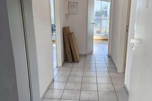 Moderne 57 m² 2-Zimmer-Wohnung in Golzheim – frisch renoviert & komplett möbliert – Roßstraße 98, 40476 Golzheim, Düsseldorf – Vorschaubild 3