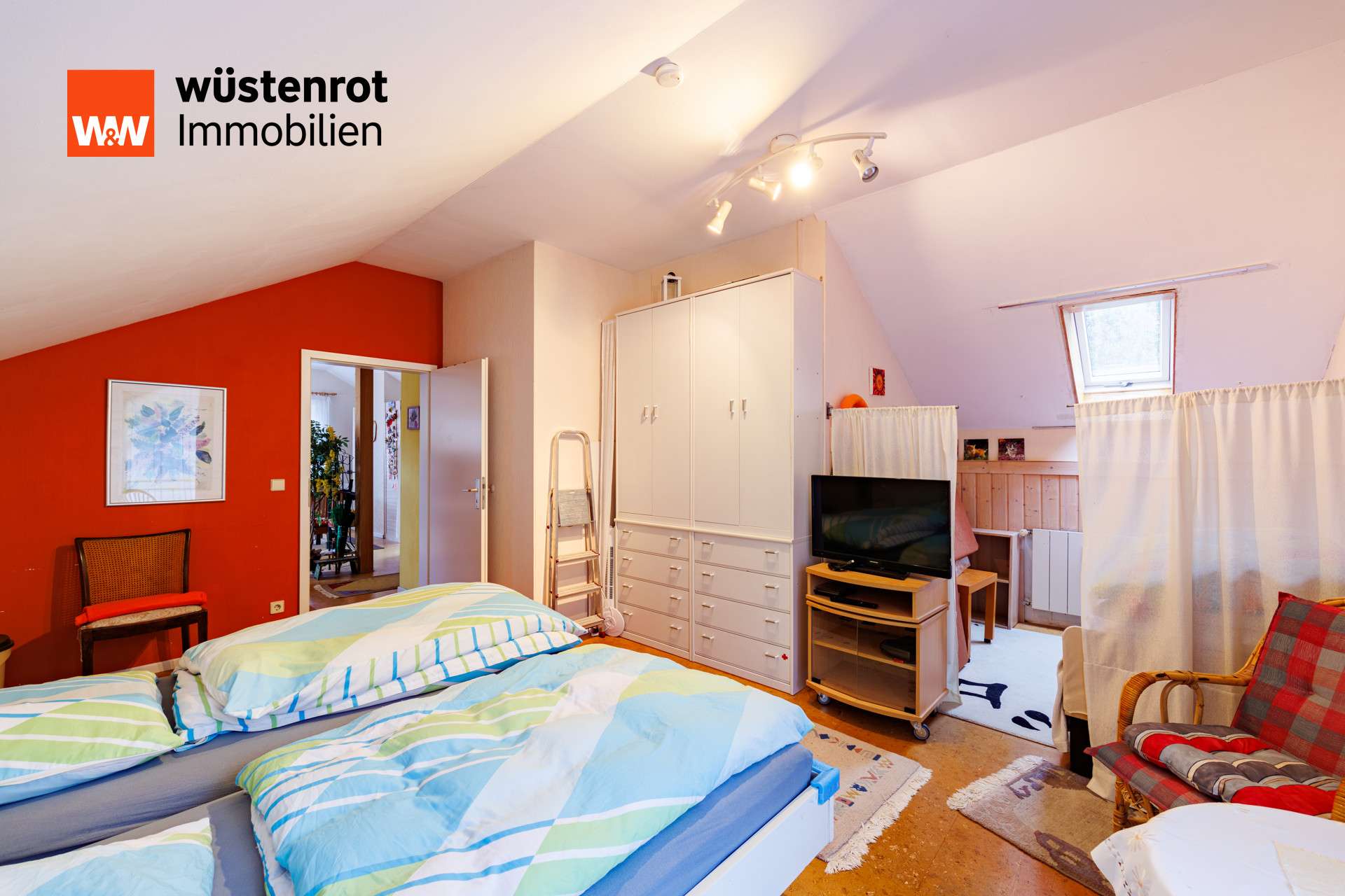 Immobilie in Oberwolfach - **Vielseitiges Zuhause in Hanglage – Perfekt für Familien und Individualisten** - Bild 5