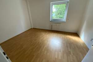 Demnächst frei! 3-Zimmer-Wohnung in Siegen Dillnhütten – Stormstraße 36, 57078 Geisweid, Siegen – Vorschaubild 2