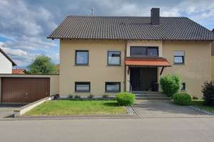 Großzügiges Wohnhaus mit Einliegerwohnung in Harthausen auf der Scher – Erlenweg 17, 72474 Winterlingen – Vorschaubild 1