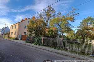 massives Haus mit Scheune, Stall und 4.200 m² Grundstück – Alte Schmiede 18, 99098 Erfurt – Vorschaubild 1