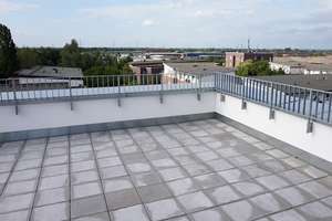 Mit FERNBLICK und Süd-Dachterrasse das Wohnen genießen! Einbauküche + Wannenbad, Aufzug – Sophie-Schoop-Weg 72, 21035 Neuallermöhe, Hamburg – Vorschaubild 15