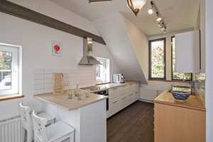 Geräumige, günstige 7-Zimmer-Villa mit luxuriöser Innenausstattung in Dresden Bühlau/Weißer Hirsch – Grundstraße 115, 1326 Dresden – Vorschaubild 31