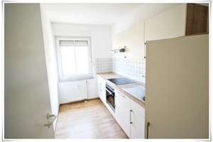 Provisionsfrei* !! Blick ins Grüne !! ruhige WOHNUNG * sonniger BALKON * Stellplatz in Tiefgarage * – Die vollständige Adresse der Immobilie erhältst du vom Anbieter., 1237 Reick, Dresden – Vorschaubild 13