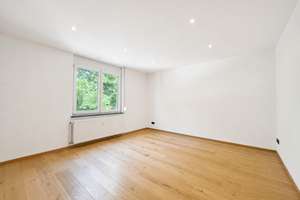 S-Feuerbach: charmante, geräumige 3-Zimmer-Wohnung mit eigenem Garten! – 70469 Feuerbach-Mitte, Stuttgart – Vorschaubild 2