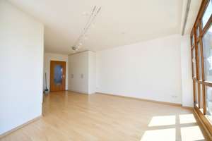 VON POLL | Helle 3-Zimmer-Wohnung mit Tiefgaragenstellplatz und Kapitalanlage-Potenzial – Die vollständige Adresse der Immobilie erhältst du vom Anbieter., 90419 St. Johannis, Nürnberg – Vorschaubild 5