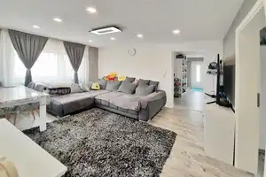 Vielseitiges, modernisiertes Zweifamilienhaus mit großem Potenzial in zentraler Lage – Germersheim (Kreis) – Vorschaubild 7