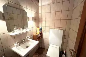 Freistehendes Einfamilienhaus mit traumhaftem Grundstück in guter Wohnlage von Grefrath-M – Viersen (Kreis) – Vorschaubild 4