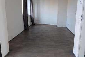 Hennef-Zentrum! Hochwertig modernisiertes 4-Zimmer-Haus mit EBK & großzügiger Dachterrasse! – Die vollständige Adresse der Immobilie erhältst du vom Anbieter., 53773 Hennef (Sieg) – Vorschaubild 24