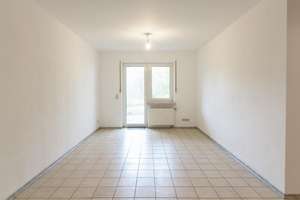 Gemütliche Wohnung mit eigenem Garten in schöner Lage von Trier-Ruwer
mit viel Grün – Die vollständige Adresse der Immobilie erhältst du vom Anbieter., 54292 Ruwer/Eitelsbach, Trier – Vorschaubild 5