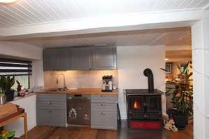 Charmantes und modernisiertes Reetdachhaus/EFH mit PV-Anlage und Garage in Ortsrandlage – Nordfriesland (Kreis) – Vorschaubild 22
