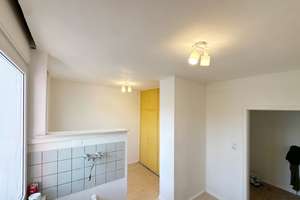Lichtdurchfluteter Altbau mit außergewöhnlicher Fensterfront in ruhiger Lage – Nüller Strasse 48, 42115 Uellendahl-Katernberg, Wuppertal – Vorschaubild 5