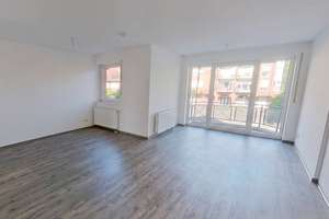 Raffiniert geschnitten & lichtdurchflutet: Exklusive 2-Zimmer-Wohnung mit Balkon & Tageslicht-Amb...