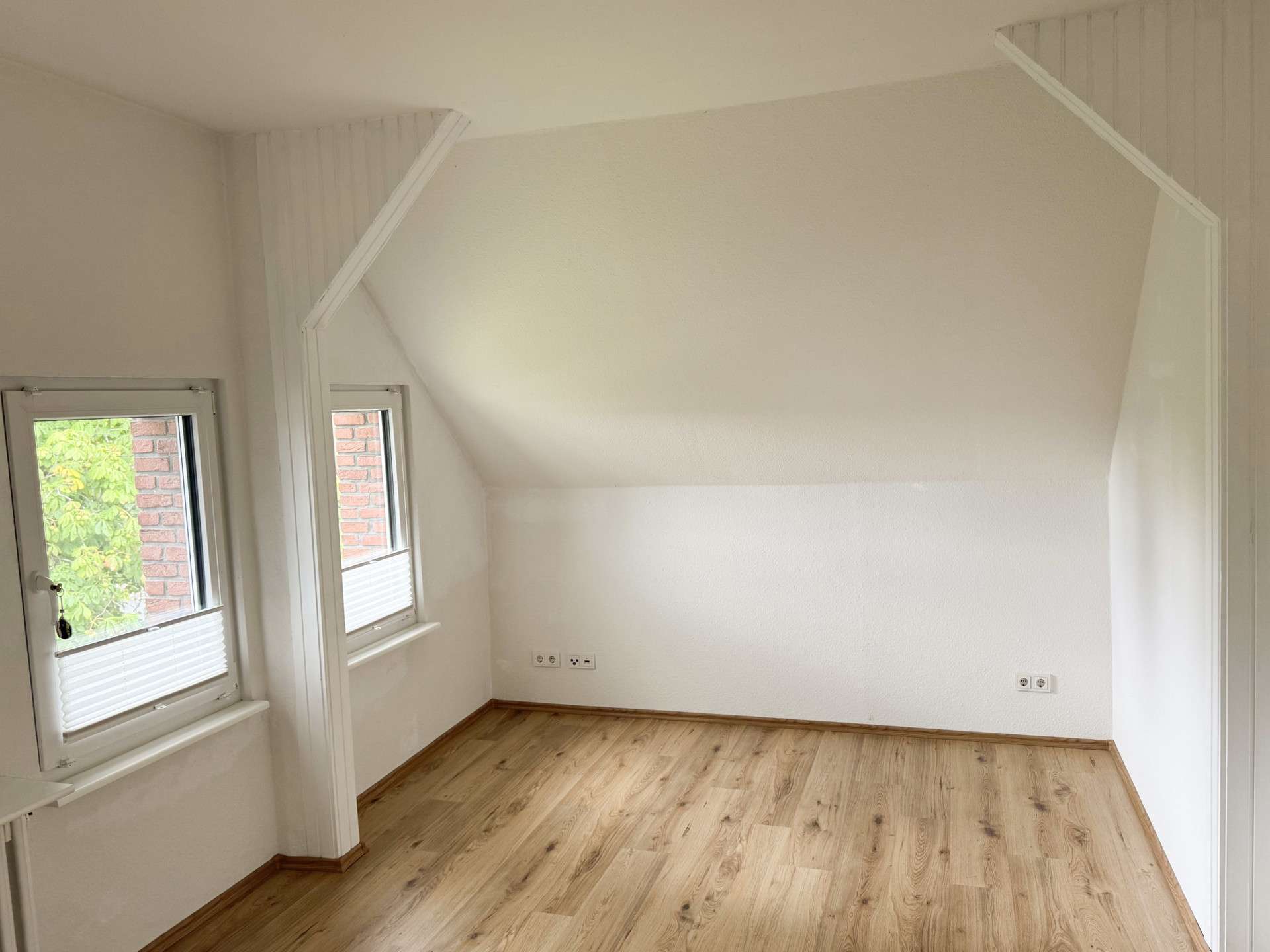 Immobilie in Delingsdorf - TOP Einfamilienhaus 4 Zi./130m², 2 Bäder,
Garage auf ca. 1.300 m² Grundstück im
Speckgürtel von HH - Bild 6