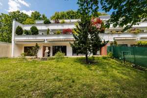 Großzügig geschnitten mit Privatgarten und Gestaltungspotential – Die vollständige Adresse der Immobilie erhältst du vom Anbieter., 81479 Solln, München – Vorschaubild 13