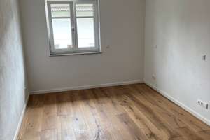 2 Zimmer Wohnung 1.OG mit Balkon – Die vollständige Adresse der Immobilie erhältst du vom Anbieter., 85551 Kirchheim bei München – Vorschaubild 18