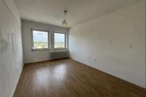 Helle Wohnung in Unterrath – 3 Zimmer, separater Küche, Balkon – Kalkumer Straße 40, 40468 Unterrath, Düsseldorf – Vorschaubild 3