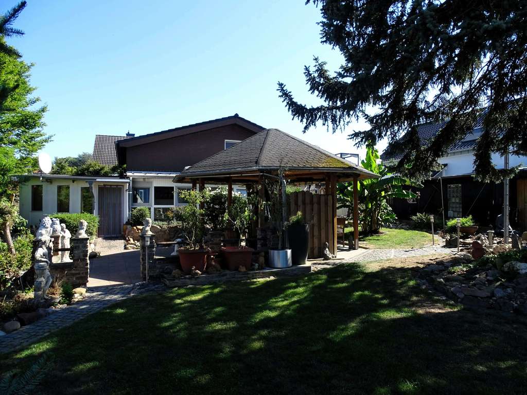 Immobilie in Swisttal - Ihr Traum und Renovierer-Glück mit 1017 m² Grundstück | Swisttal bei Bonn  - Bild 0