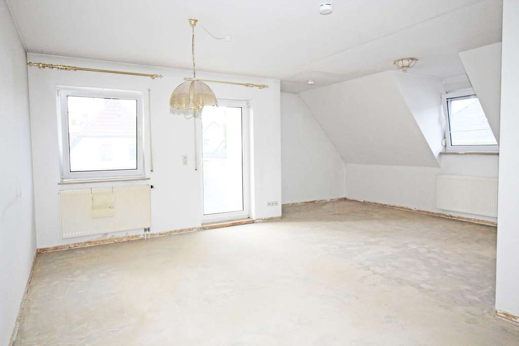 Immobilie in Meßstetten - Helles Single-Appartement mit Westbalkon und Garage - Bild 1