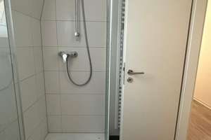Wohnen über dem Uni-Viertel - 6. Stock! WG geeigneter Dachgeschossausbau mit Einbauküche – Bundesstraße 40, 20146 Rotherbaum, Hamburg – Vorschaubild 11